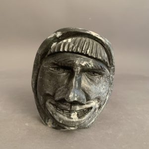 Face _  Simon Uttaq